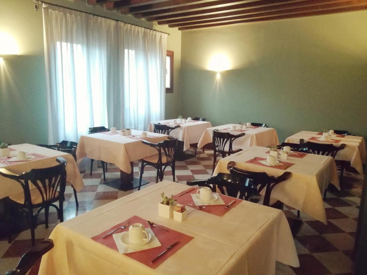 Hotel Scala Treviso Ngoại thất bức ảnh